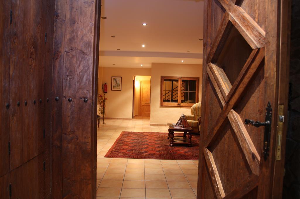 Apartamentos Cal Ratero Maçanet de Cabrenys Habitación foto